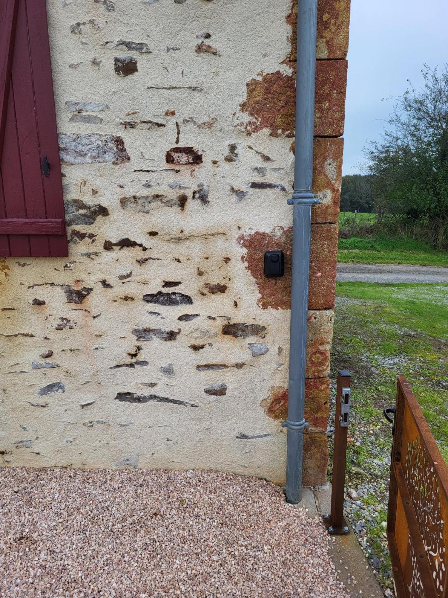 Gite Au Centre De La France Vesdun Zewnętrze zdjęcie